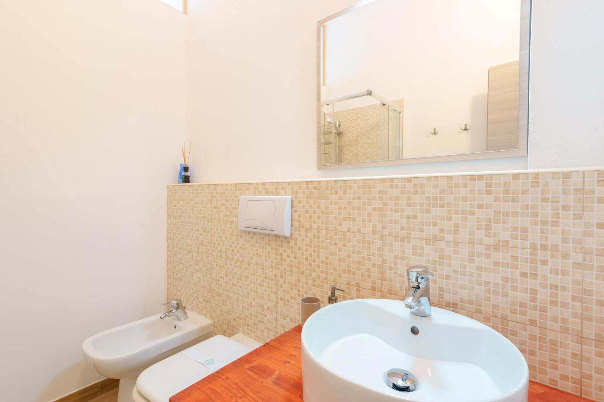 Bissenti Rooms - Eja Sardinia Cagliari Kültér fotó