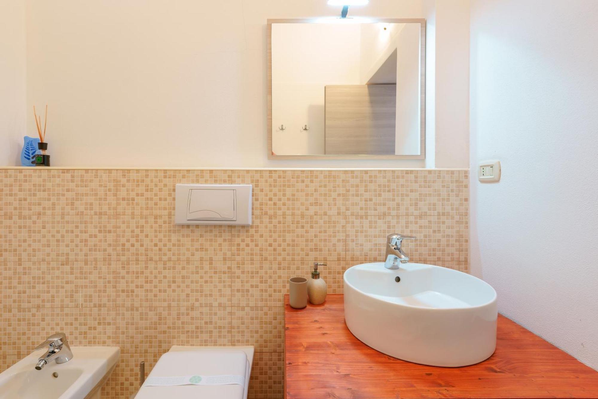 Bissenti Rooms - Eja Sardinia Cagliari Kültér fotó